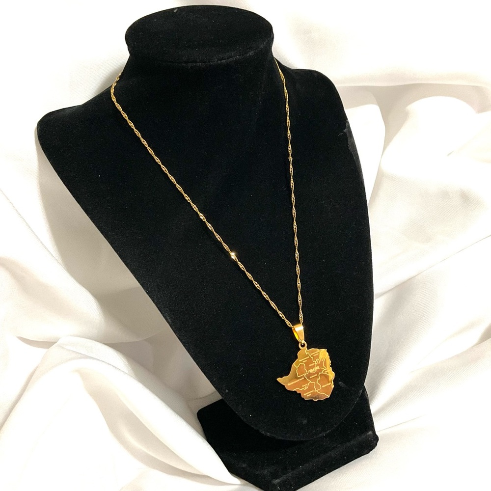 ZIMBABWE MAP PENDANT 18k Gold Plated - Picture 2 of 12